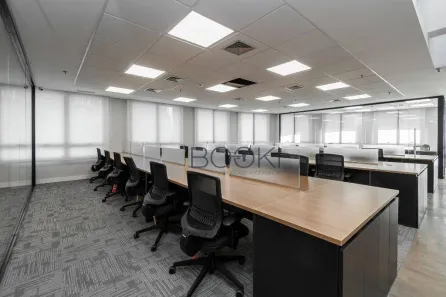 Sala Comercial para alugar, 700m² no Vila Olímpia, São Paulo