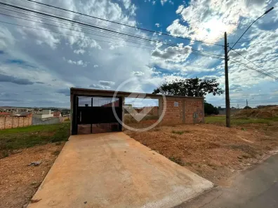 Casa com 3 Quartos à venda, 360m² no , Hidrolândia