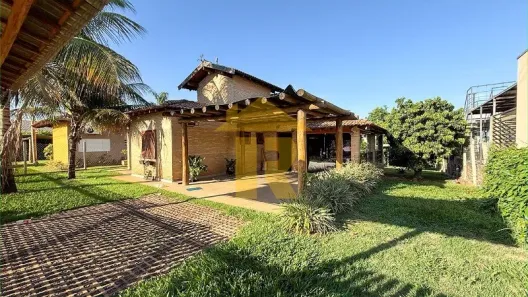 Casa de Condomínio com 3 Quartos à venda, 230m² no CONDOMÍNIO TERRAS DA BARRA, Mendonça