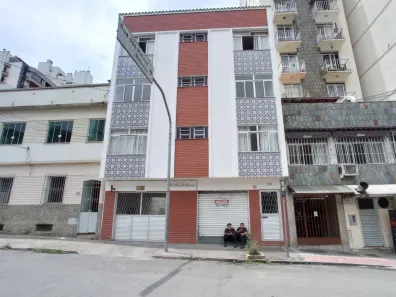 Apartamento com 2 Quartos para alugar, 85m² no São Mateus, Juiz de Fora