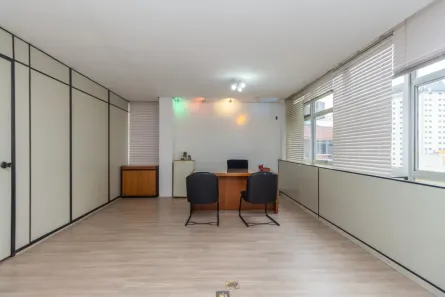 Sala Comercial à venda, 82m² no Cerqueira César, São Paulo