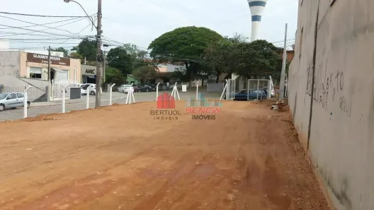 Lote/Terreno para alugar, 356m² no Vila São José, Valinhos