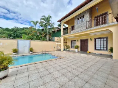 Casa de Condomínio com 3 Quartos à venda, 318m² no Freguesia (Jacarepaguá), Rio de Janeiro