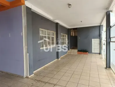 Sobrado com 4 Quartos à venda, 360m² no Osvaldo Rezende, Uberlândia