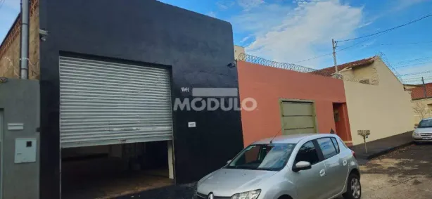 Galpão/Depósito/Armazém para alugar, 260m² no Santa Mônica, Uberlândia