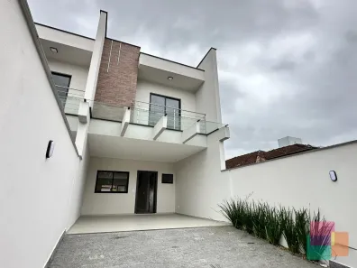 Sobrado com 3 Quartos à venda, 139m² no Costa e Silva, Joinville