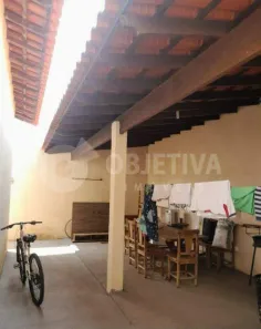 Casa com 4 Quartos à venda, 160m² no Santa Luzia, Uberlândia