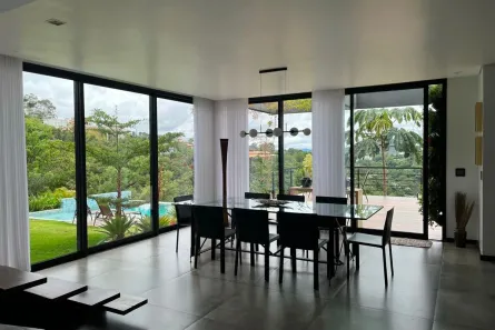 Casa com 3 Quartos à venda, 420m² no Conde, Nova Lima