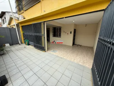 Casa com 4 Quartos à venda, 232m² no Monte Castelo, Fortaleza