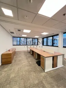 Imóvel Comercial para alugar, 214m² no Vila Olímpia, São Paulo