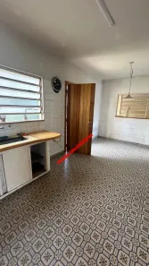 Casa com 2 Quartos para alugar, 180m² no Jardim Rizzo, São Paulo