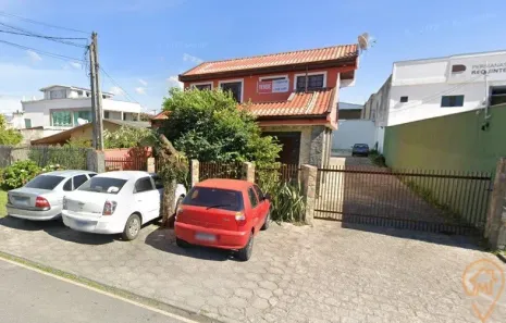 Sobrado com 4 Quartos à venda, 185m² no Hauer, Curitiba
