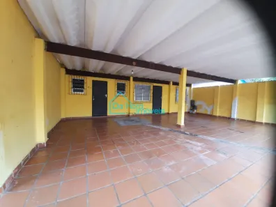 Casa com 4 Quartos à venda, 280m² no Solemar, Praia Grande