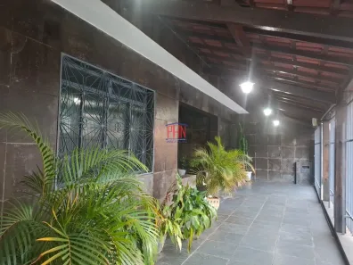 Casa com 3 Quartos à venda, 360m² no Camargos, Belo Horizonte