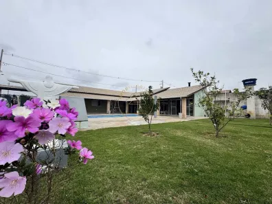 Fazenda/Sítio com 3 Quartos à venda, 974m² no , Mairinque