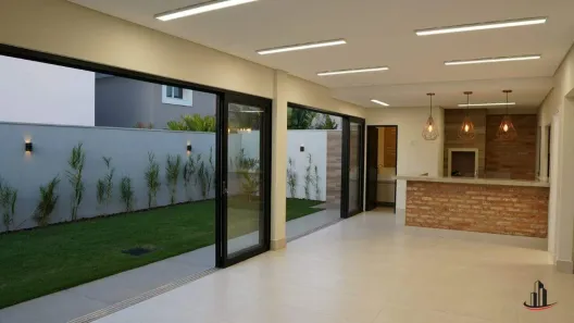 Casa de Condomínio com 4 Quartos à venda, 316m² no Jardim do Lago, Uberaba