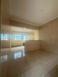 Casa com 2 Quartos para alugar, 100m² no Vila Jorge Zambon, Jaguariúna