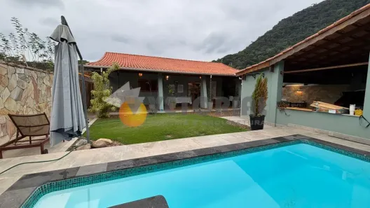 Casa com 4 Quartos à venda, 255m² no Sumaré, Caraguatatuba