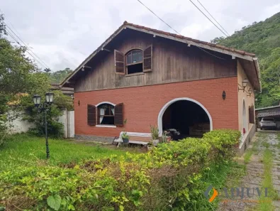 Casa com 3 Quartos à venda, 157m² no Pedro do Rio, Petrópolis