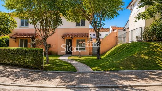 Casa de Condomínio com 2 Quartos à venda, 68m² no Jardim Interlagos, Hortolândia