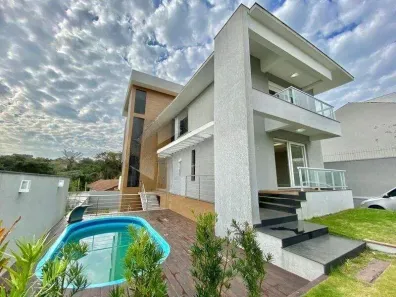 Casa com 4 Quartos à venda, 559m² no Espírito Santo, Porto Alegre