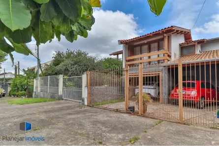 Casa com 2 Quartos à venda, 166m² no Vila Jardim, Porto Alegre