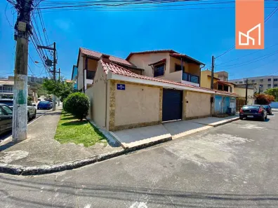 Casa de Condomínio com 3 Quartos à venda, 204m² no Jardim Alvorada, Nova Iguaçu