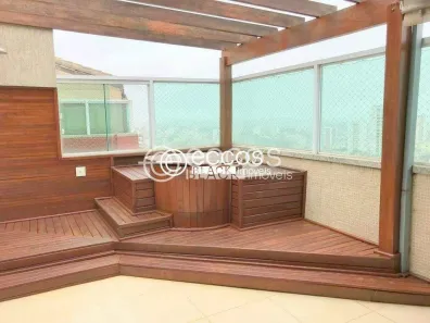 Cobertura com 3 Quartos para alugar, 200m² no Nossa Senhora Aparecida, Uberlândia