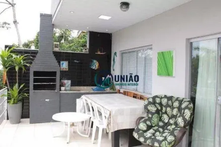 Casa de Condomínio com 4 Quartos à venda, 240m² no São Francisco, Niterói