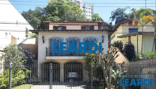 Sobrado com 3 Quartos à venda, 273m² no Jardim Morumbi, São Paulo