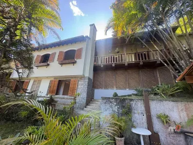 Casa com 4 Quartos à venda, 307m² no São Sebastião, Petrópolis