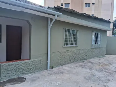 Casa com 3 Quartos para alugar, 115m² no Jardim Cláudia, São Paulo