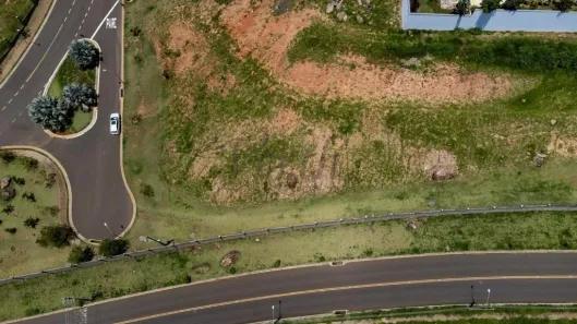 Lote/Terreno à venda, 1350m² no Loteamento Residencial Entre Verdes (Sousas), Campinas