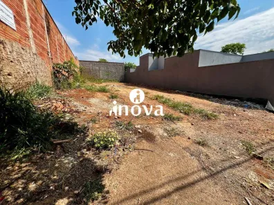 Lote/Terreno à venda, 250m² no Jardim Nenê Gomes, Uberaba