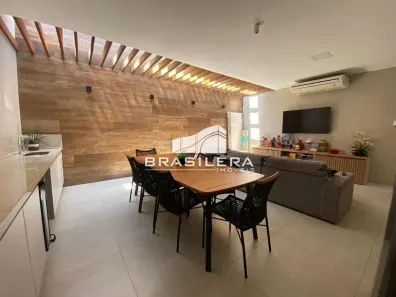 Sobrado com 3 Quartos à venda, 200m² no Parque Amazônia, Goiânia
