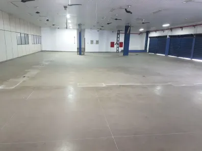 Ponto Comercial para alugar, 3598m² no Uruguai, Salvador