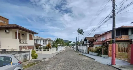 Lote/Terreno à venda, 10m² no Córrego Grande, Florianópolis