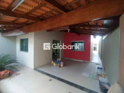 Casa com 3 Quartos à venda, 100m² no Veneza Parque, Montes Claros