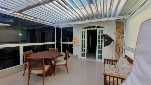 Casa com 4 Quartos à venda, 230m² no Jardim Líbano, São Paulo