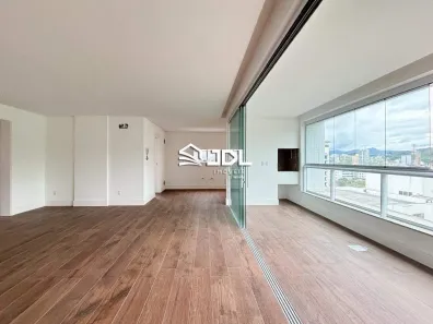 Apartamento com 3 Quartos à venda, 130m² no Ponta Aguda, Blumenau