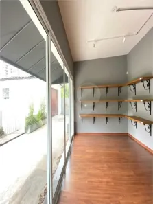 Sobrado com 4 Quartos para alugar, 302m² no Pacaembu, São Paulo
