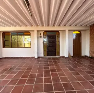 Casa com 4 Quartos para alugar, 276m² no Jardim Paulistano, Ribeirão Preto
