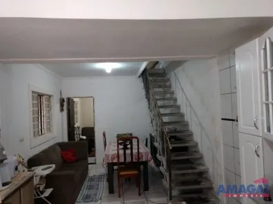 Sobrado com 4 Quartos à venda, 240m² no Vila Nova Aliança, Jacareí