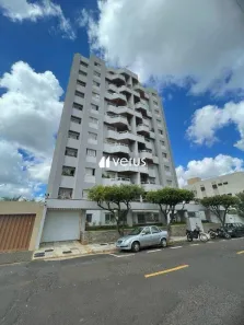 Apartamento com 3 Quartos para alugar, 169m² no Osvaldo Rezende, Uberlândia
