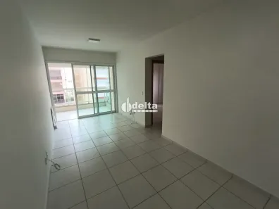Apartamento com 2 Quartos para alugar, 74m² no Centro, Uberlândia