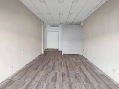 Ponto Comercial para alugar, 35m² no Centro, Itaguaí