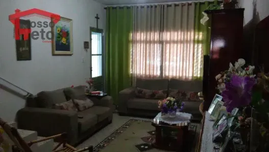 Sobrado com 3 Quartos à venda, 200m² no Jardim Mangalot, São Paulo