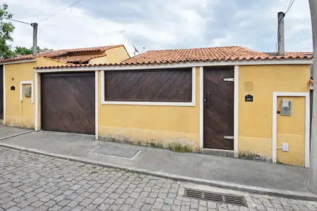 Casa de Condomínio com 2 Quartos à venda, 50m² no Santa Cruz da Serra, Duque de Caxias
