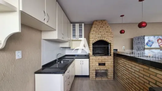 Casa com 3 Quartos para alugar, 280m² no Santa Rosa, Uberlândia