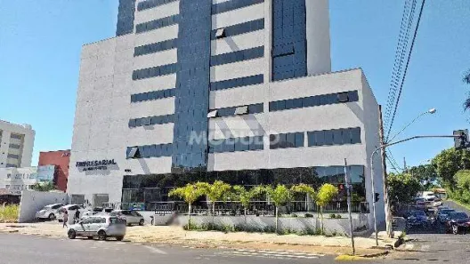 Sala Comercial para alugar, 32m² no Tibery, Uberlândia